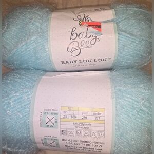 Baby bee baby lou lou yarn